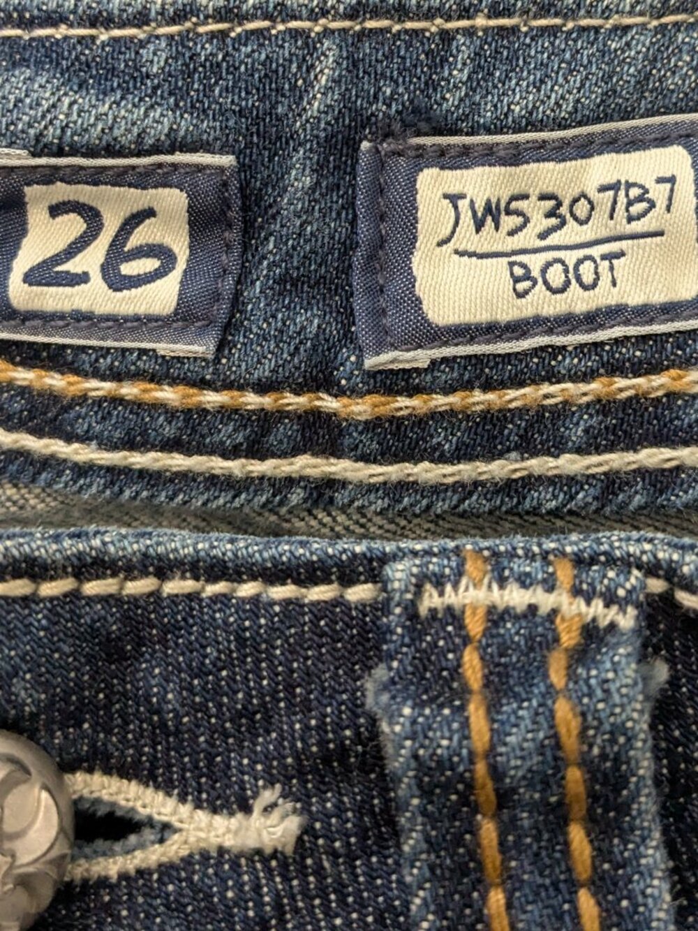 NWT Women's Miss Me MidRise Bootcut  Jeans Size 26 - Picture 10 of 12